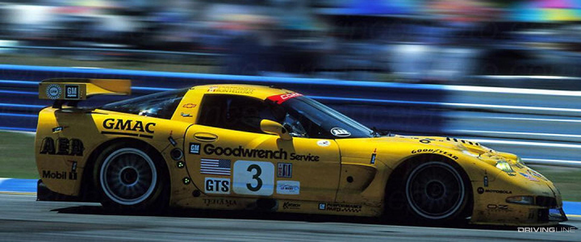 yellow Corvette C5 racecar