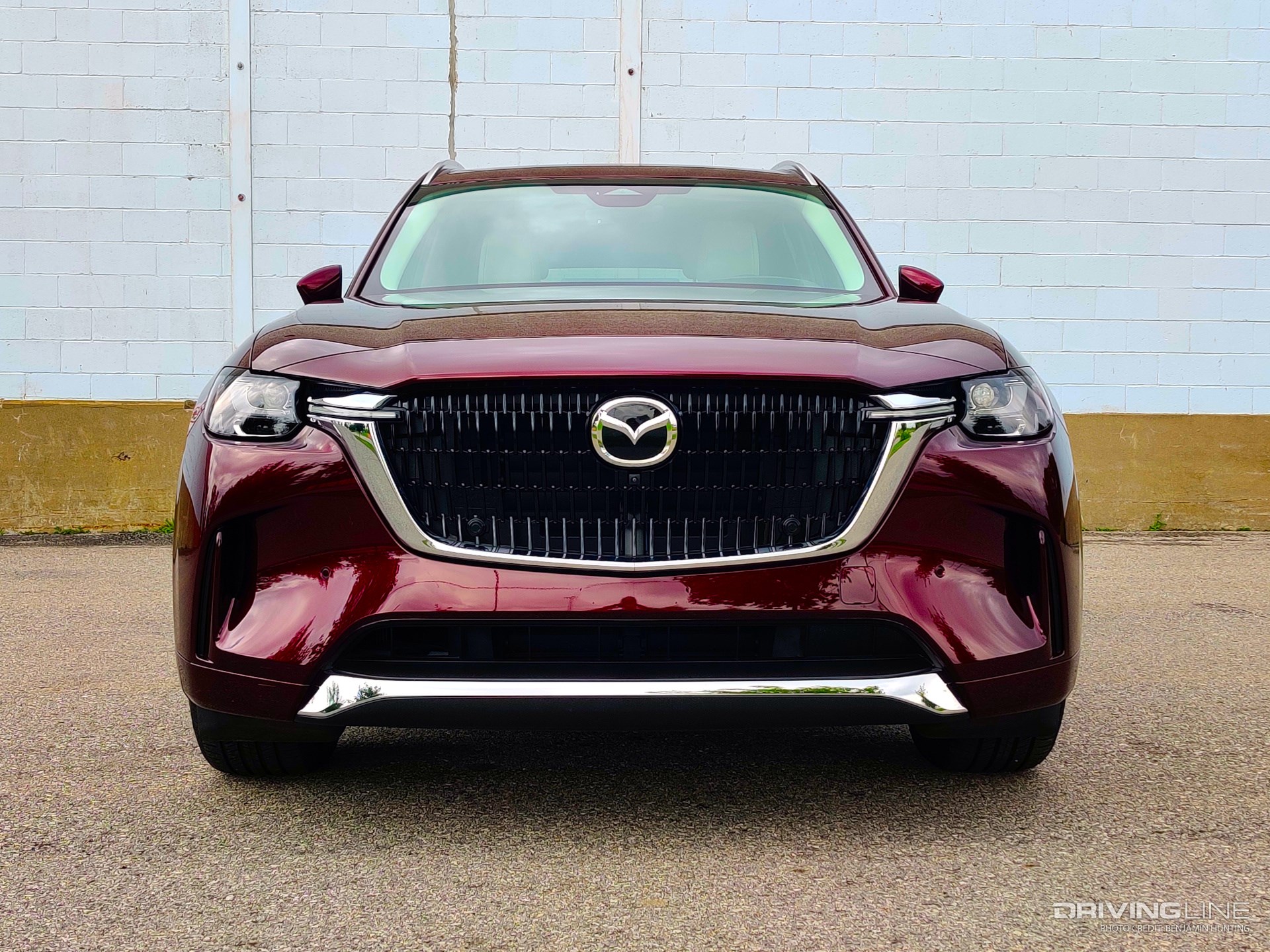 2024 Mazda CX-90 front view